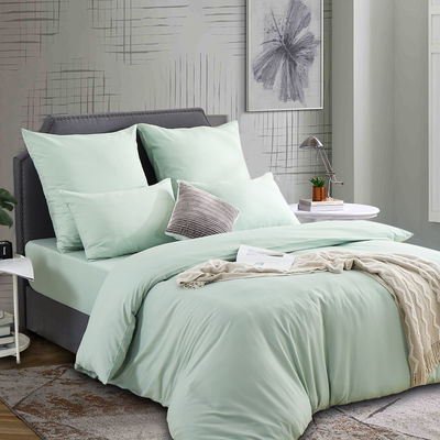 Toutes les saisons modèle solide de taille roi Microfibres lit d'hôtel