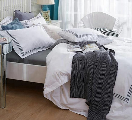 60 Comptez Les vêtements purs Les draps en coton pour dormir confortablement dans les hôtels