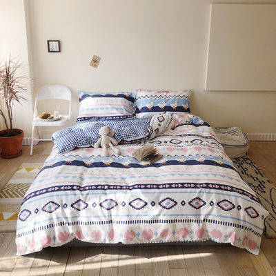 Couverture de couette imprimée en polyester four piece set personnalisé pour votre satisfaction et votre confort
