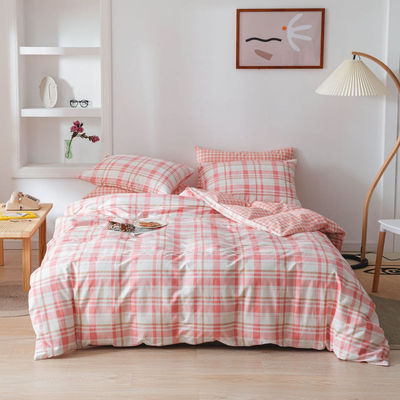 Couverture de couette imprimée en polyester four piece set personnalisé pour votre satisfaction et votre confort