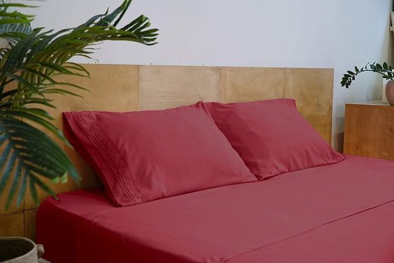 80 grammes de microfibre trois lignes de broderie Lit ensemble 4 pièces pour la chambre